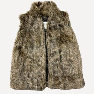 Abercrombie & Fitch Women’s Faux Fur Vest